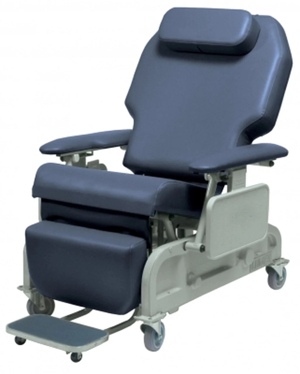 Lumex Bariatric Powered Recliner - 700 lbs Capacity - Image 3