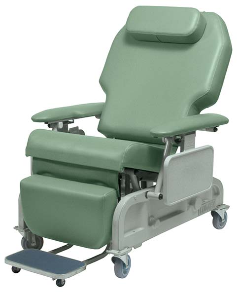 Lumex Bariatric Powered Recliner - 700 lbs Capacity - Image 4