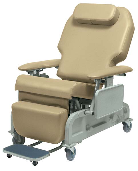 Lumex Bariatric Powered Recliner - 700 lbs Capacity - Image 6