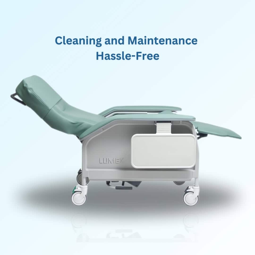 Lumex Deluxe Clinical Care Recliner - Image 3
