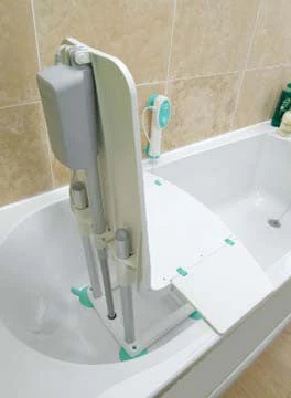 Lumex Splash Bath Lift - Image 4